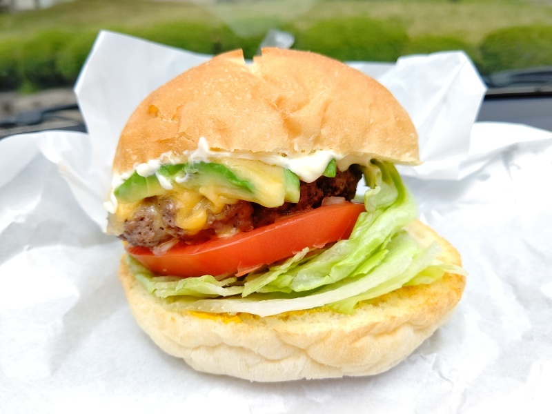 美味しいハンバーガーを求めて 再び高山へ 飛騨高山プチ旅 Emily Diary