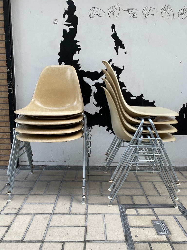 6月26日(土)マグネッツ大阪店ヴィンテージ家具入荷日!! #1 HermanMiller Eames編!! ArmShellChair,SideShellChair!!_c0078587_17070755.jpg