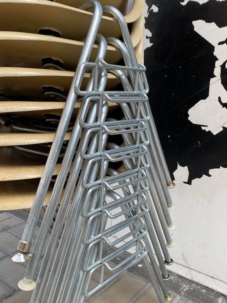 6月26日(土)マグネッツ大阪店ヴィンテージ家具入荷日!! #1 HermanMiller Eames編!! ArmShellChair,SideShellChair!!_c0078587_17071198.jpg