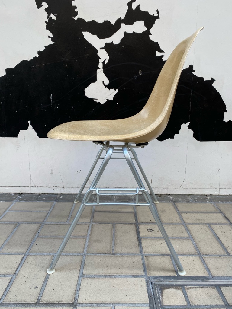 6月26日(土)マグネッツ大阪店ヴィンテージ家具入荷日!! #1 HermanMiller Eames編!! ArmShellChair,SideShellChair!!_c0078587_17112003.jpg