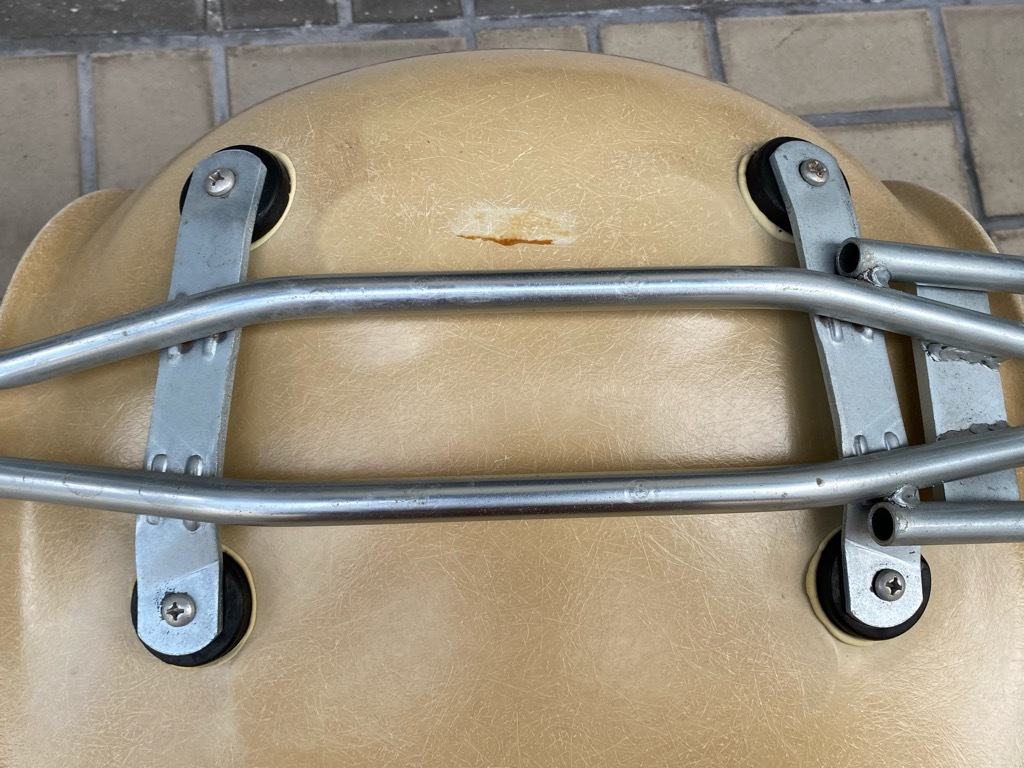 6月26日(土)マグネッツ大阪店ヴィンテージ家具入荷日!! #1 HermanMiller Eames編!! ArmShellChair,SideShellChair!!_c0078587_17112548.jpg