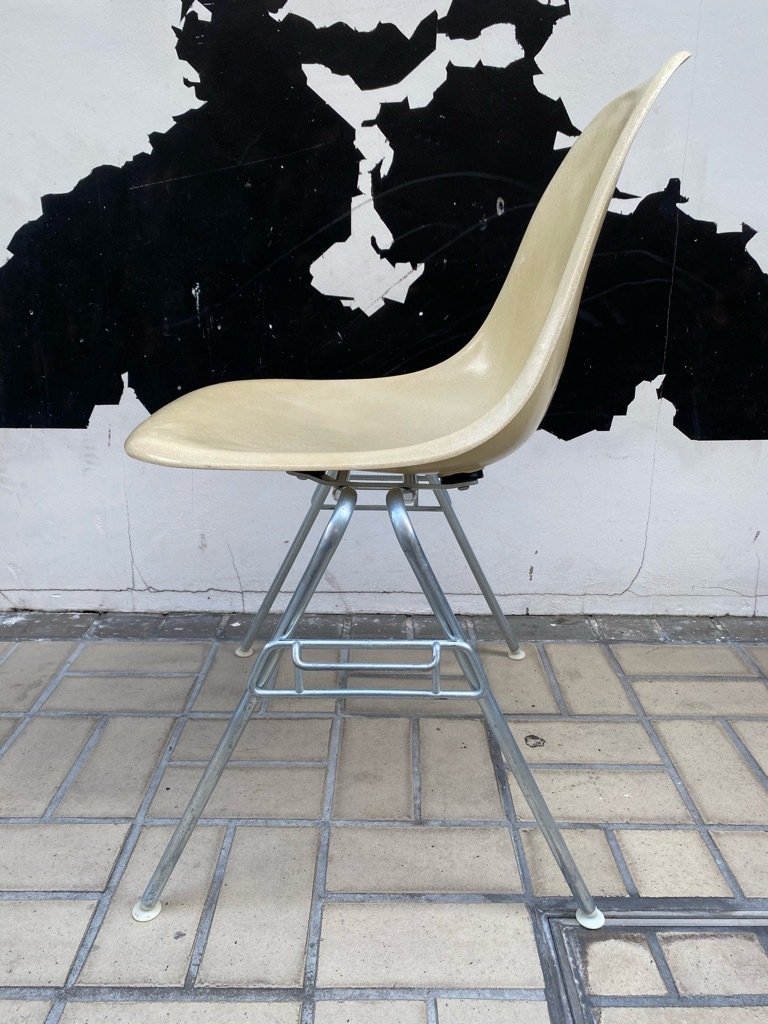6月26日(土)マグネッツ大阪店ヴィンテージ家具入荷日!! #1 HermanMiller Eames編!! ArmShellChair,SideShellChair!!_c0078587_17125472.jpg