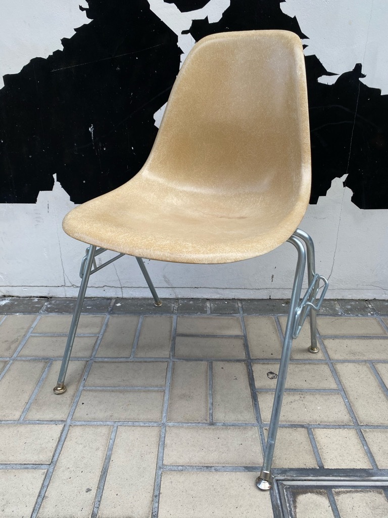 6月26日(土)マグネッツ大阪店ヴィンテージ家具入荷日!! #1 HermanMiller Eames編!! ArmShellChair,SideShellChair!!_c0078587_17160948.jpg