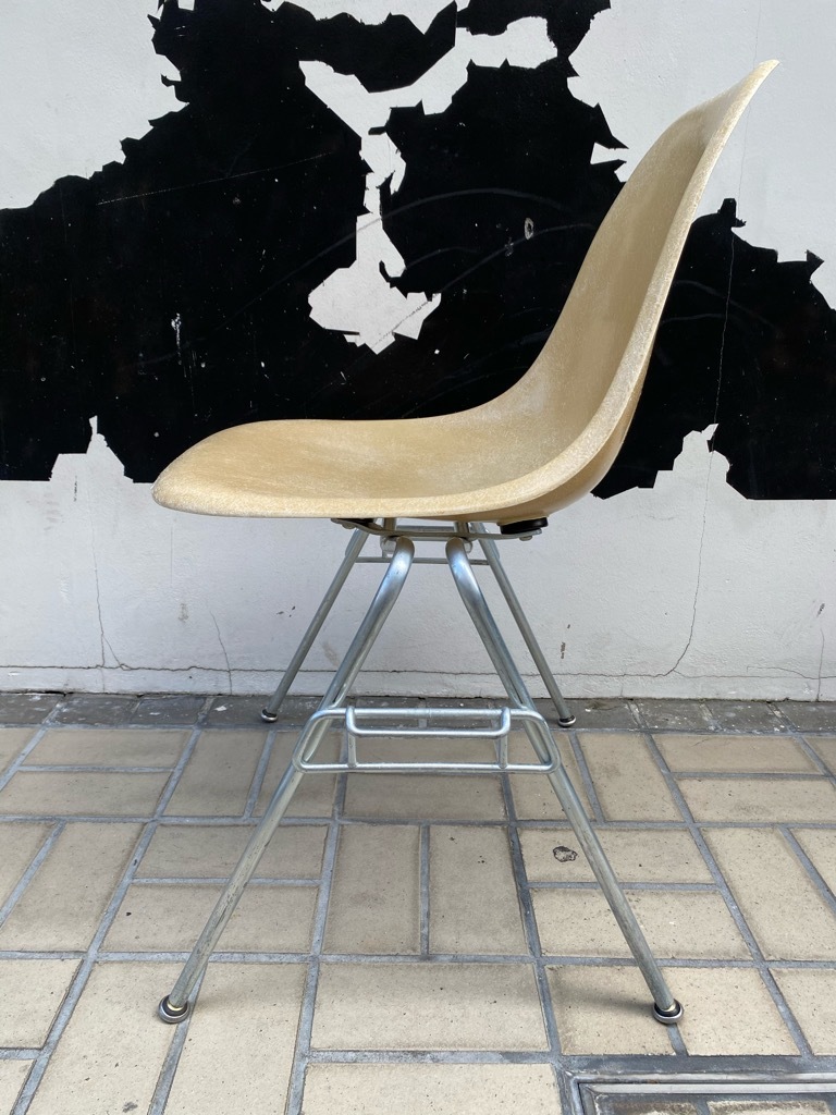 6月26日(土)マグネッツ大阪店ヴィンテージ家具入荷日!! #1 HermanMiller Eames編!! ArmShellChair,SideShellChair!!_c0078587_17171818.jpg