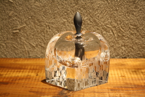 松浦あかね　ガラス花器 松浦あかねさんの【一輪挿し・花器】 | Glass Gallery SUMITO