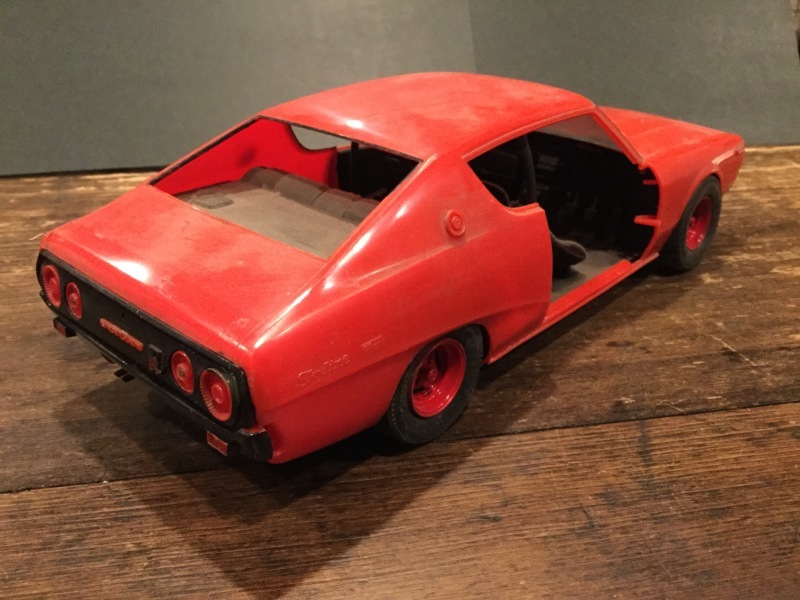日産 スカイライン 2000GT−X ①(オオタキ 1/16) : MATCHBOX 日産 スカイライン 2000GT−X ①(オオタキ 1/16) : MATCHBOX