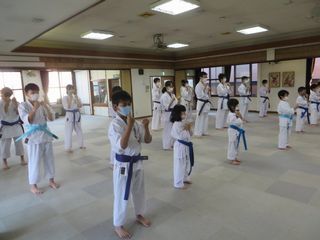 土曜日空手　八軒教室　麻生教室_c0118332_22015852.jpg