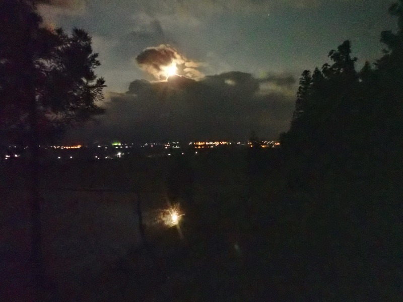 フットパスコースで満月を・・・見れるかな_c0336902_19431372.jpg