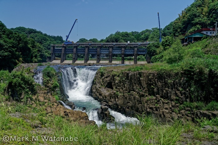 魚住の滝_e0135098_00493492.jpg