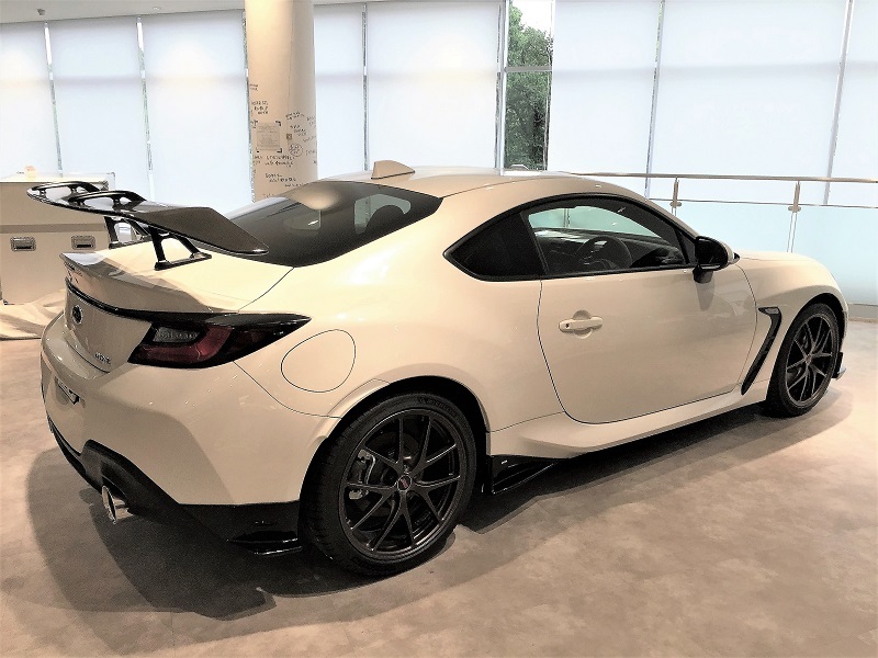 ヤマハと新明和と新型BRZ_f0076731_18161014.jpg