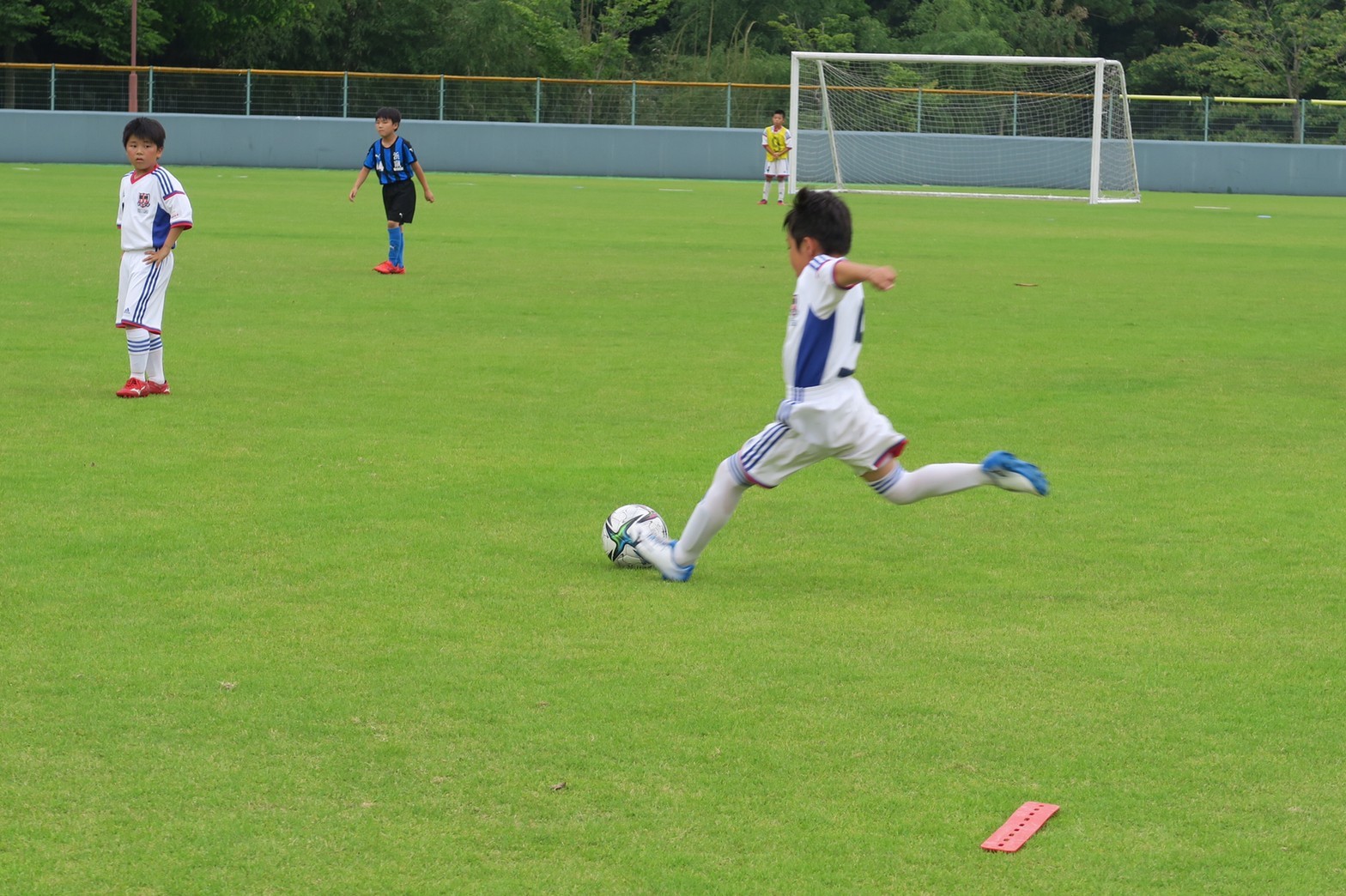 就将サッカークラブの活動 1年生よりクラブ員を幅広く 随時募集しています 就将サッカークラブの活動 1年生よりクラブ員を幅広く 随時募集しています