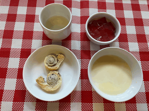 6/29の給食　　お誕生日献立でした♪_c0293682_17325832.gif