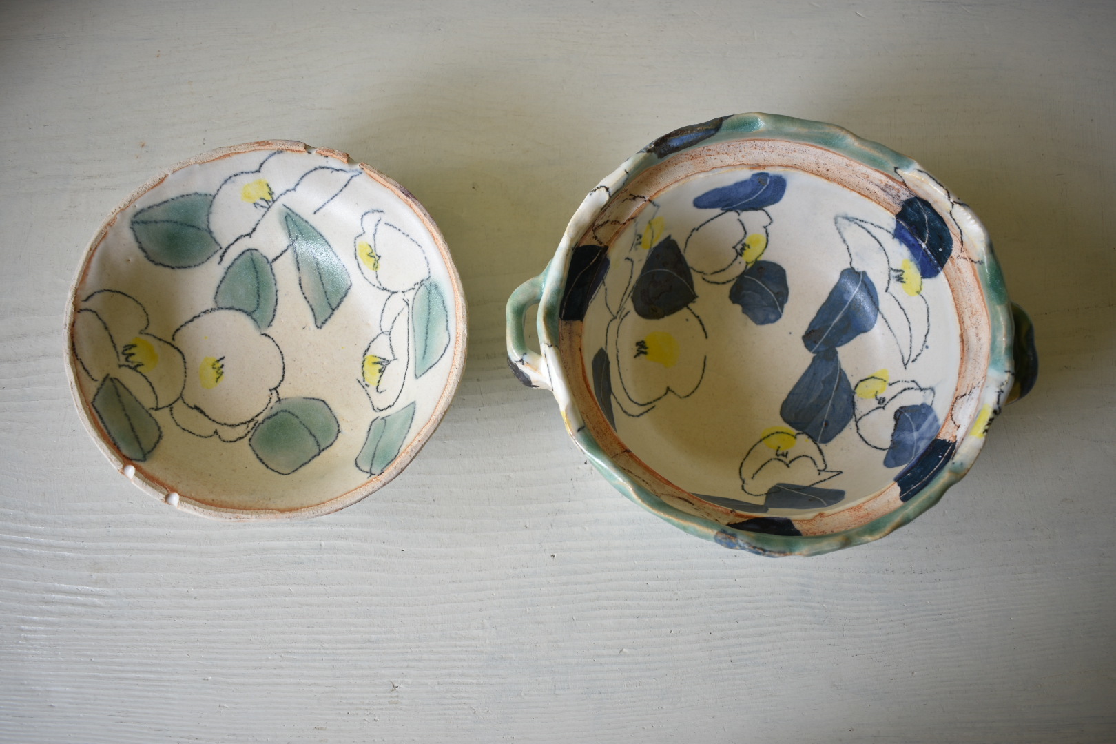 織部椿柄の土鍋〜伊集院真理子さん : 器ギャラリー あ・でゅまん