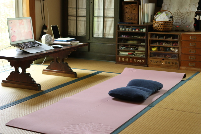 やりたいことに、すぐに取り掛かれる部屋。_f0354014_18451421.jpg