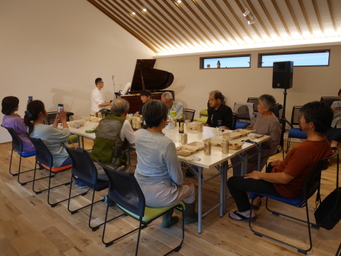 畑仲間とカノンハウス鎌倉見学会兼懇親会7・1_c0014967_12351112.jpg