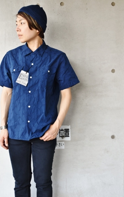 好評の EMPIRE & SONS より。。。(^^♪_d0152280_20044899.jpg