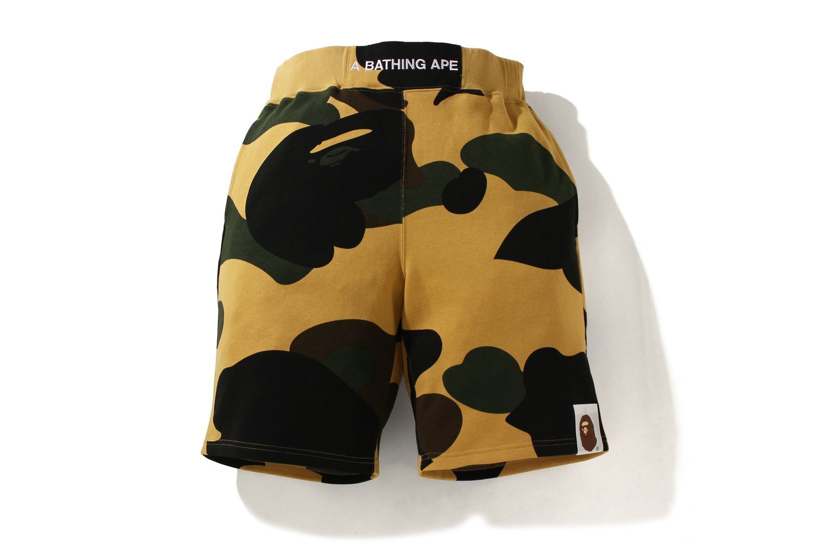GIANT 1ST CAMO WIDE FIT SWEAT SHORTS_a0174495_16113687.jpg