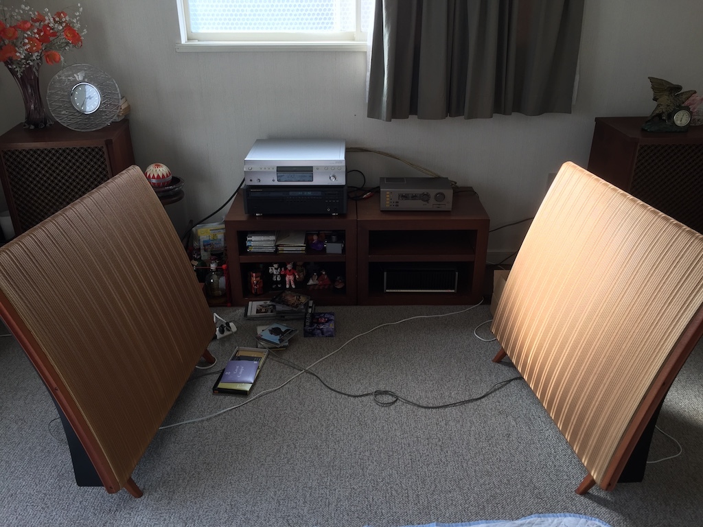 対向法での音場の実験は_f0108399_17163013.jpg