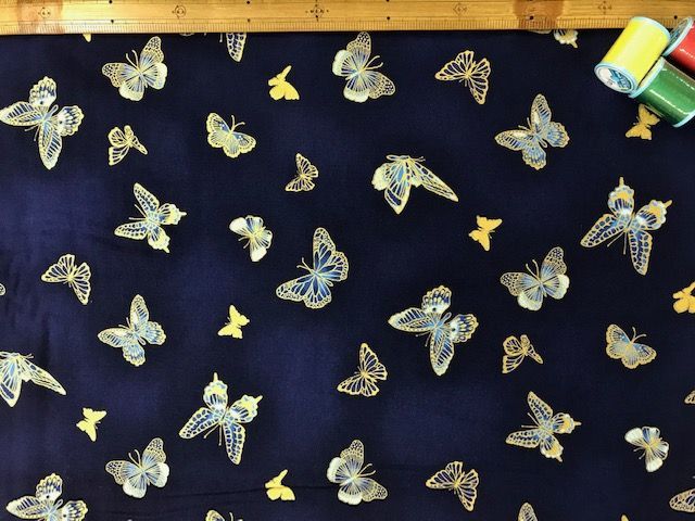 布「金色の蝶は藍の空にはばたく」ロバート・カフマン_d0156706_13393330.jpg