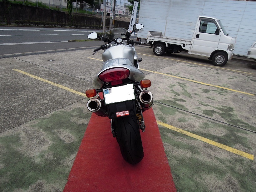 VTR1000Fの特選中古車?ですやん!_f0056935_12424699.jpg