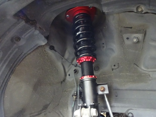 ヴェルファイアハイブリッドの車高調 リジカラ取り付け Macchinaの公式ブログ