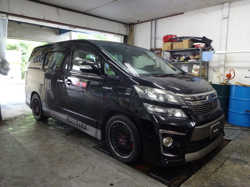 ヴェルファイアハイブリッドの車高調 リジカラ取り付け Macchinaの公式ブログ