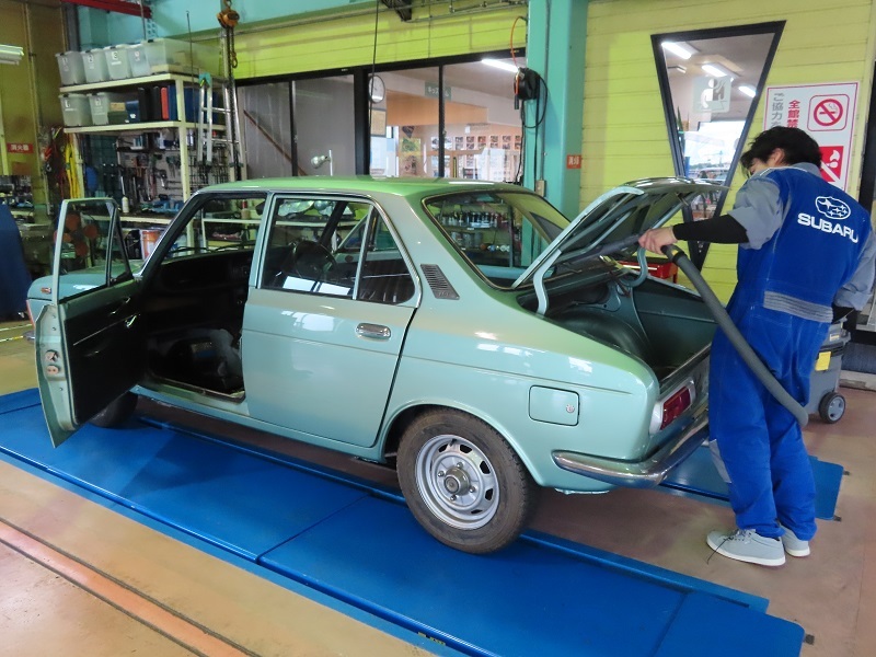 WRXの血統書_f0076731_19444283.jpg