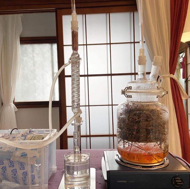 減圧・常圧蒸留器　マッハGGJが来た_a0018237_21332372.jpg