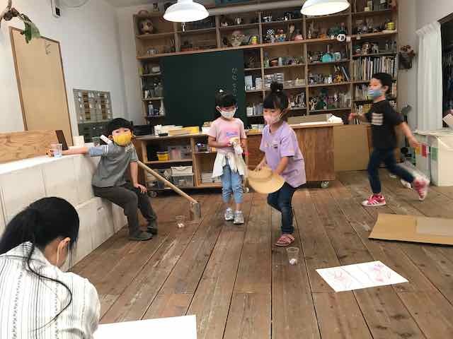 みんな嬉しい段ボール_d0076558_12223839.jpeg