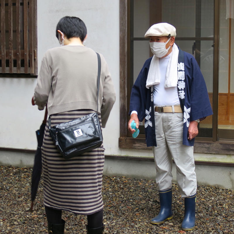 お山開きの最後は江古田富士へ_c0060143_13360158.jpg