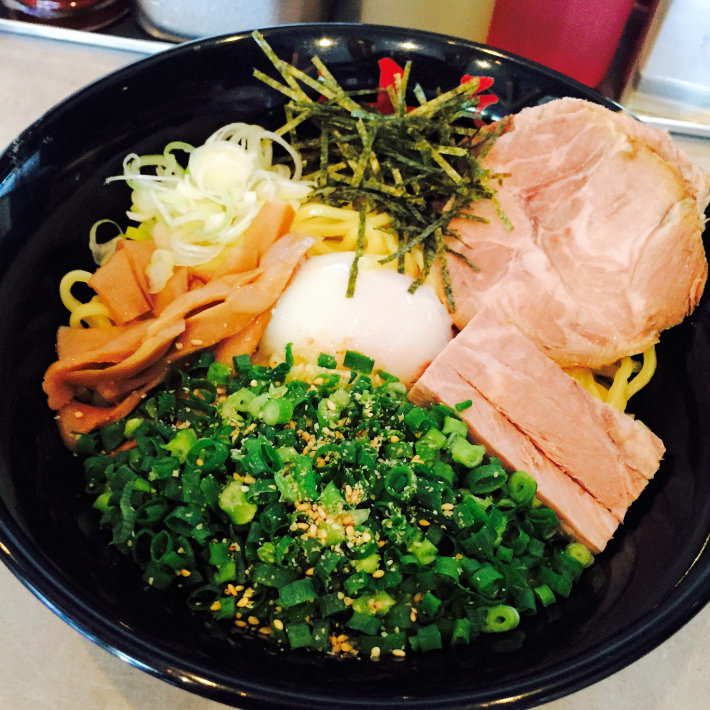 BTSがお好きな油そばのお店へ・・・ : ハレクラニな毎日Ⅱ