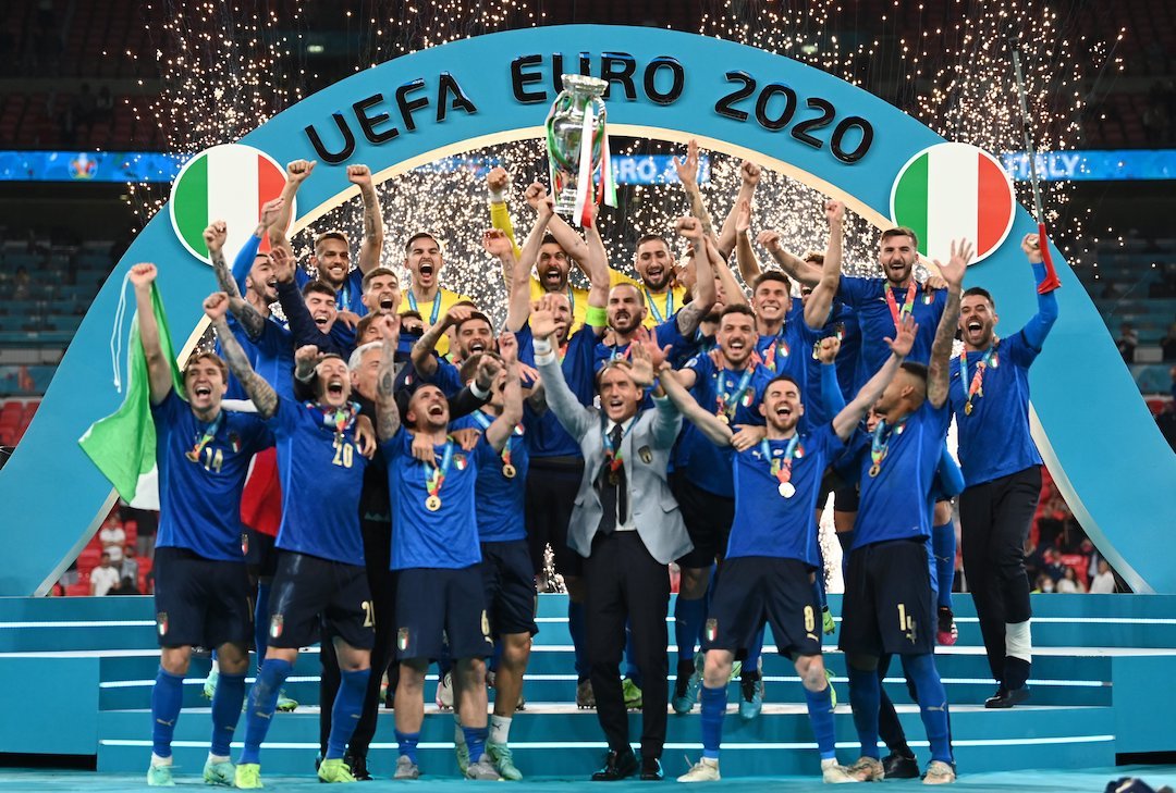 イタリアEURO2020優勝、英国でイングランド相手に逆転・健闘の末PK勝ち_f0234936_07331541.jpg
