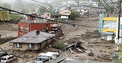 7月3日に発生した熱海・伊豆山地区での土石流(2)_f0197754_01064384.jpg