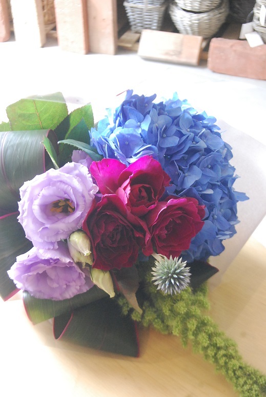 花束のご注文。_a0201358_16282798.jpg