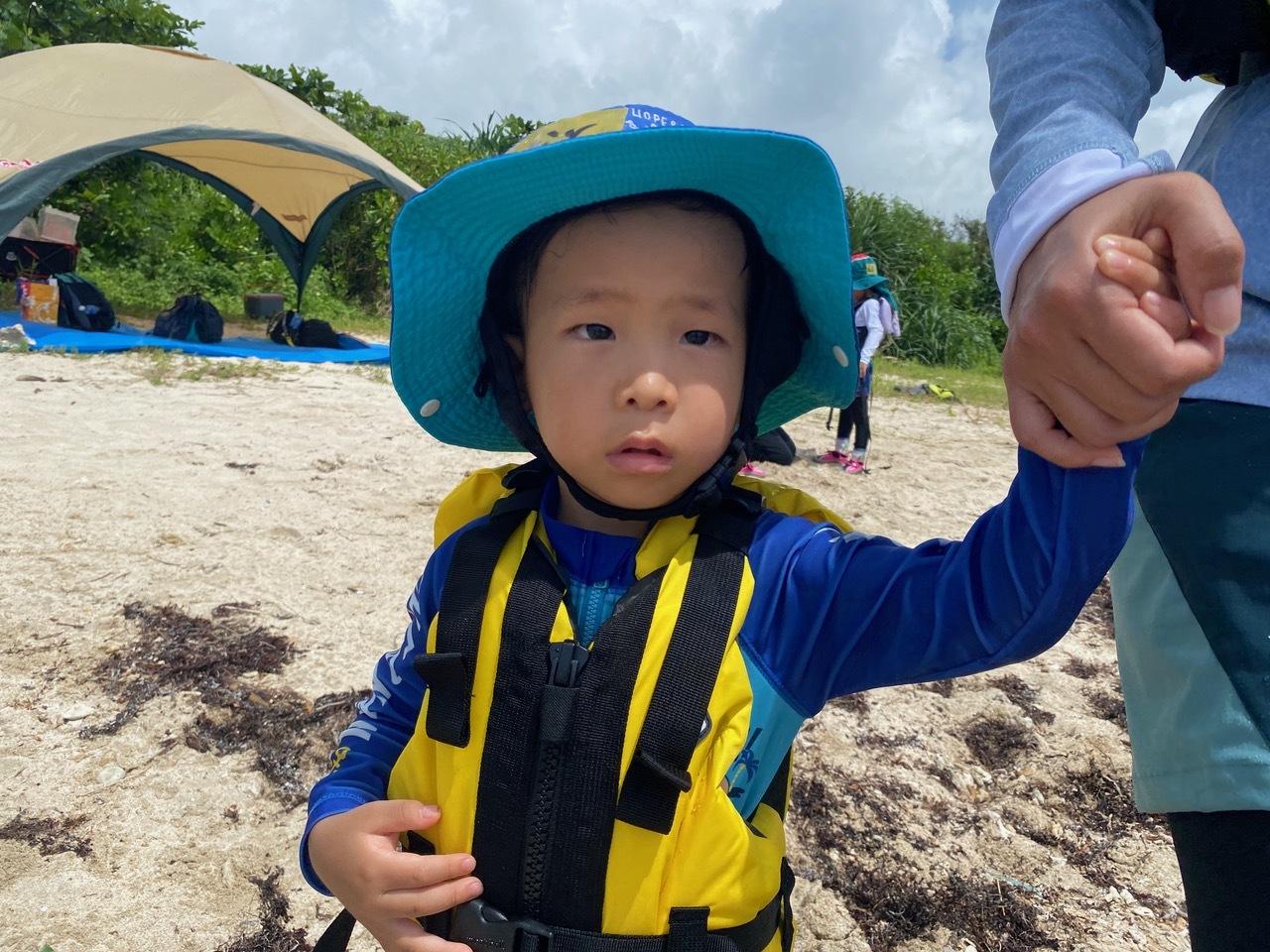 青空ようちえん〔週末〕サンゴの海あそび（7/11）大人も子どもも親子で夏の海にでかけよう！目の前を泳ぐたくさんの魚たちといっぱい遊んだ！_d0363878_19494421.jpeg