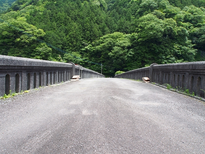 面河川水系のコンクリート橋梁２_f0116479_11322893.jpg