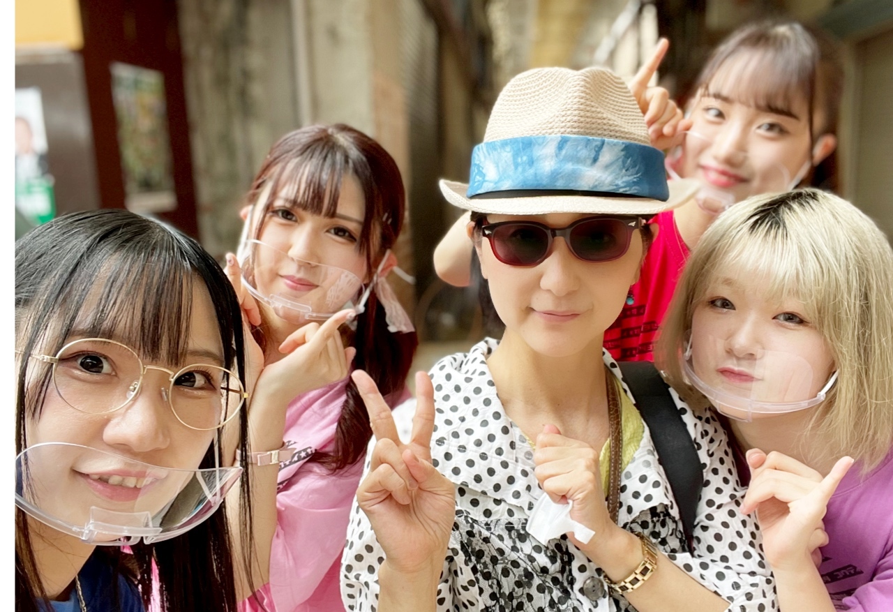 蜂蜜 皇帝アイドル 心はいつもそばにいてね 蜂蜜 皇帝アイドル 心はいつもそばにいてね