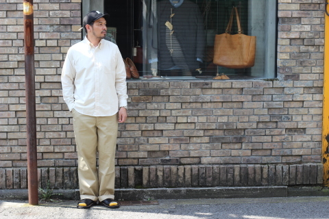 「WORKERS」 究極のベーシック \"Officer Trousers Vintage Fit Type 2\" ご紹介_f0191324_08222000.jpg