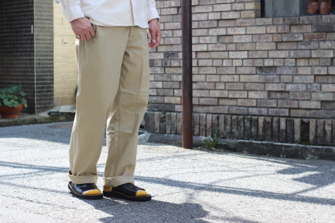 「WORKERS」 究極のベーシック \"Officer Trousers Vintage Fit Type 2\" ご紹介_f0191324_08225603.jpg