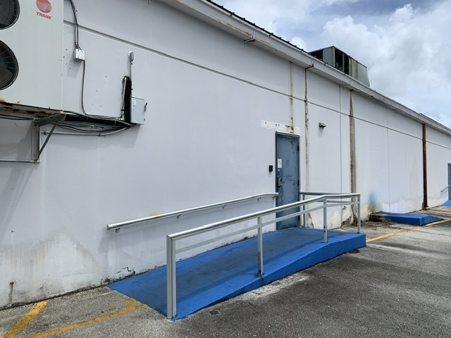 日本帰国準備 pcr検査_d0012449_08543381.jpeg