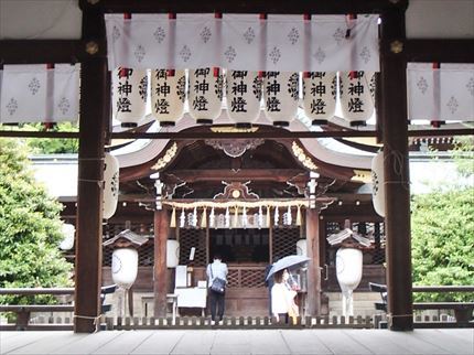 祇園祭発祥の地と京ラーメン_e0044657_10081286.jpg