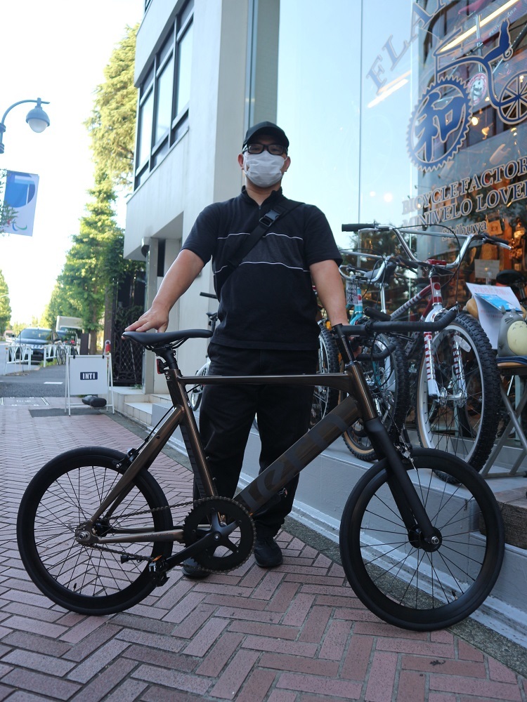 7月17日　渋谷　原宿　の自転車屋　FLAME bike前です_e0188759_17581533.jpg