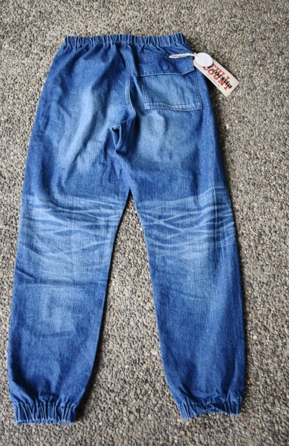別注DENIM は、こう履く。。。(^^♪_d0152280_05392496.jpg