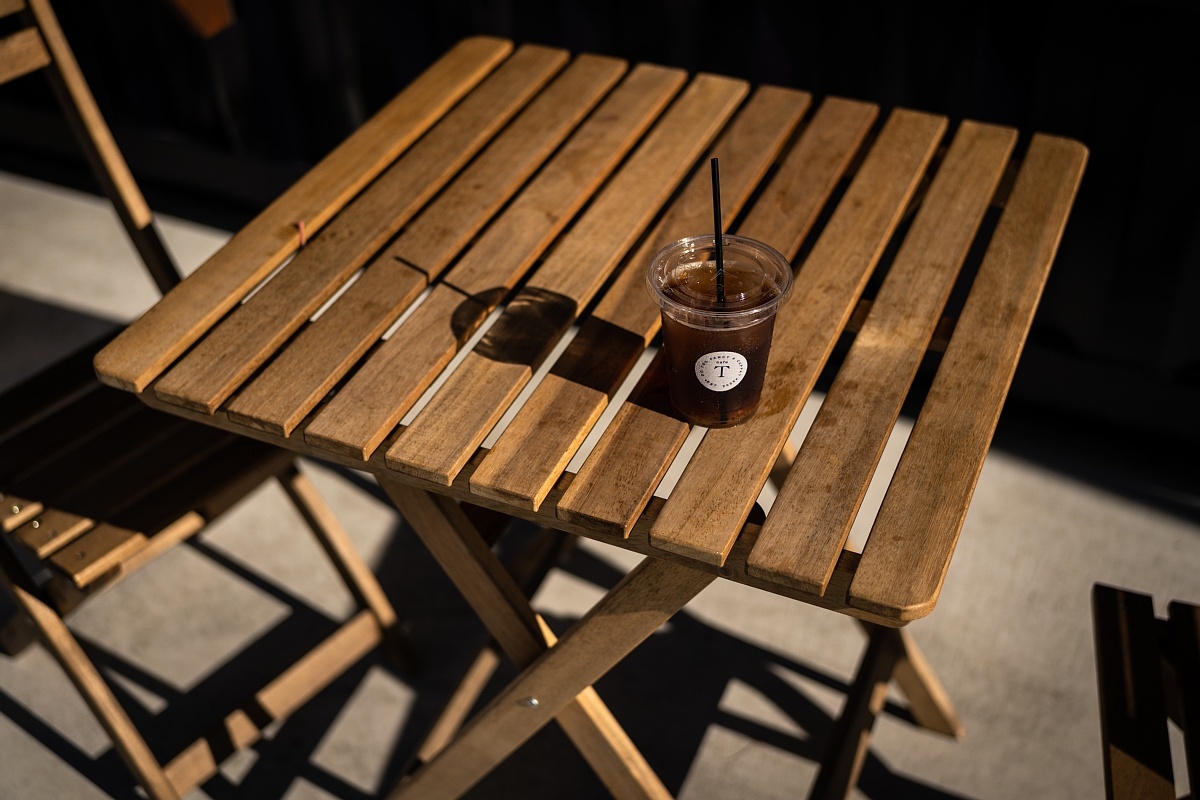 美術館の近所のコンテナカフェ_d0353489_22320635.jpg