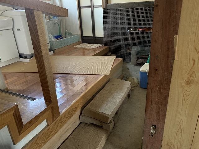 土間のリフォーム その1_d0177220_09022458.jpg