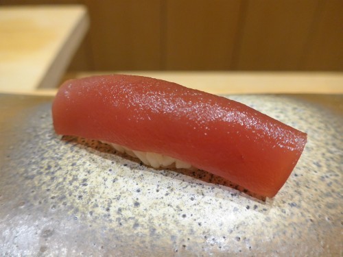 神戸・元町「すし うえだ」へ行く。_f0232060_20472382.jpg