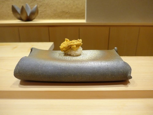神戸・元町「すし うえだ」へ行く。_f0232060_20493948.jpg