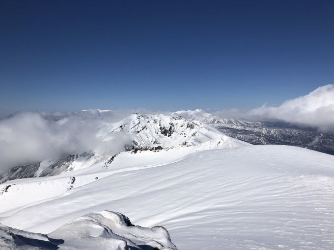 登山　2021年4月5日　十勝岳　雪の季節_b0187142_15305222.jpg