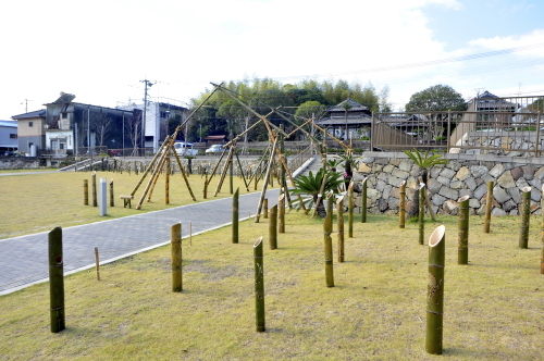 竹灯籠製作　in 市民広場　2020.11_a0286510_17320177.jpg