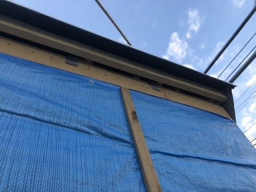 韮崎市　エステートグレーの屋根　其のニ_b0242734_23051161.jpeg